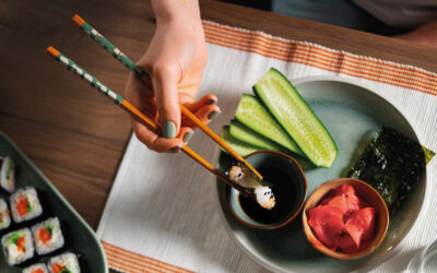 Table Etiquette: What to Say and What Not to Do