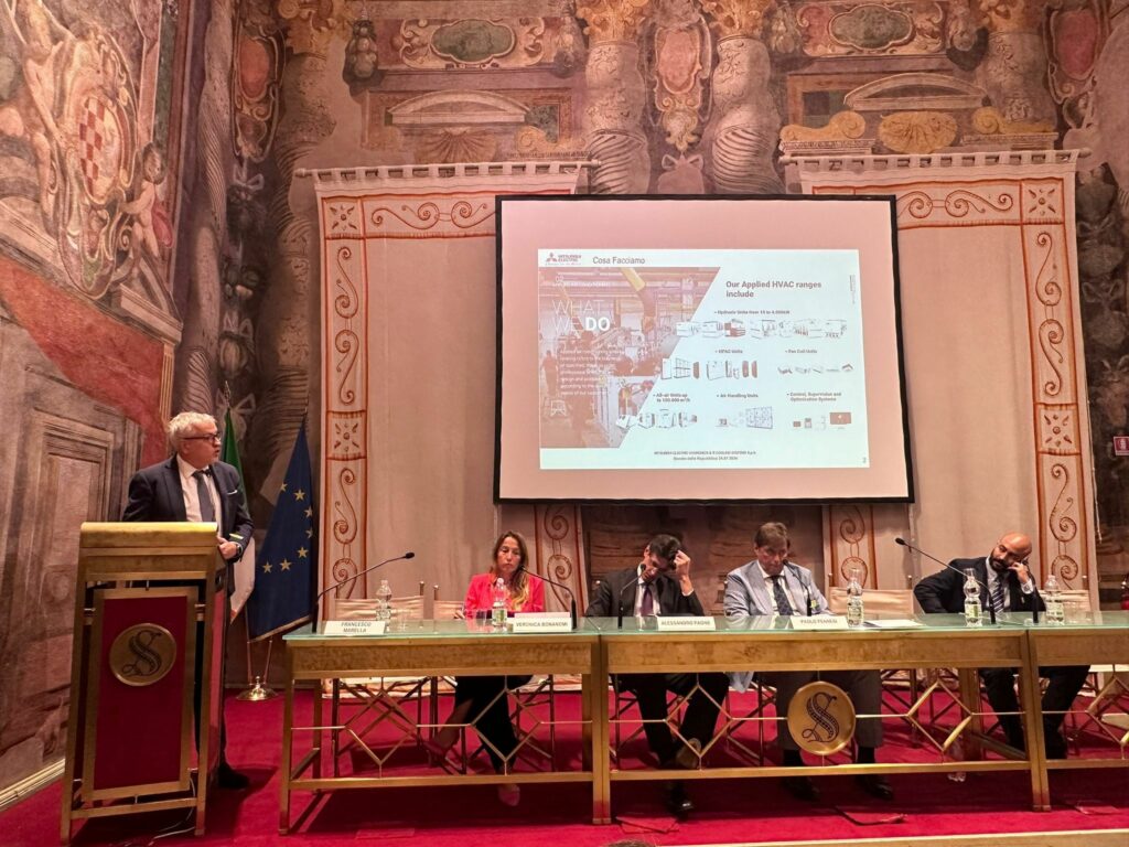 Questa immagine ha l'attributo alt vuoto; il nome del file è marella_senato_1-1024x768.jpeg